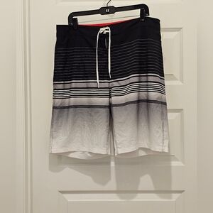 Goodfellow & Co Board Shorts Quick-Dry Swimwear, EUC, Size Waist 36